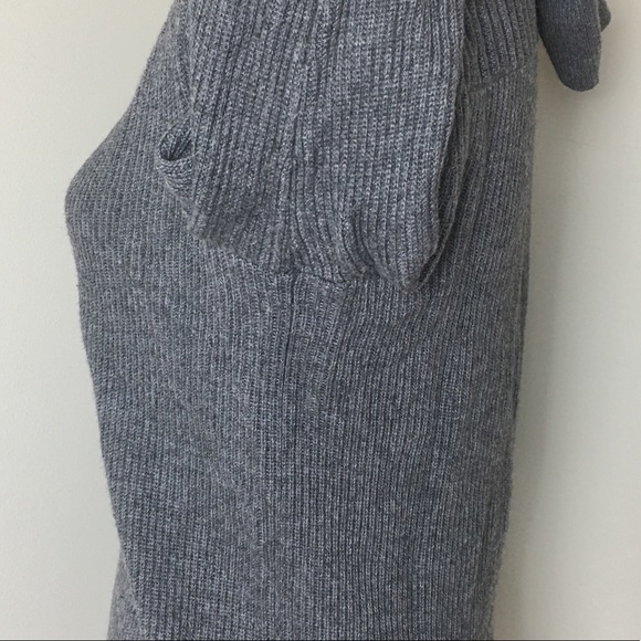 Banana Republic gray ribbed sweater size M - Picture 6 of 10